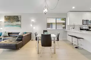 811 Club Dr, Palm Beach Gardens, FL 33418 - Photo 14