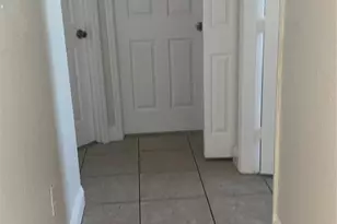 2903 SE 17th Ave, Homestead, FL 33035 - Photo 2