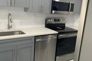 2786 Tennis Club Dr, West Palm Beach, FL 33417 - Photo 2