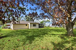 295 NW Archer Ave, Port Saint Lucie, FL 34983 - Photo 24