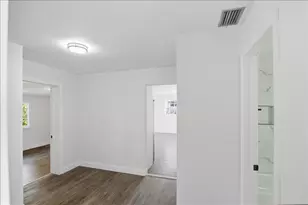 270 SW 10th Ave, South Bay, FL 33493 - Photo 26