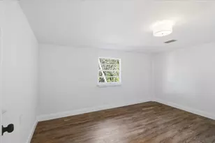 270 SW 10th Ave, South Bay, FL 33493 - Photo 24