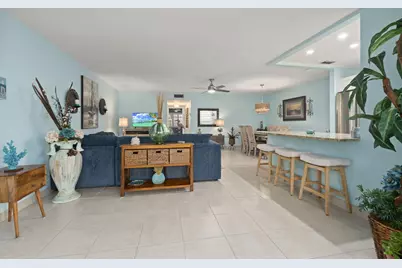 1177 S Drive Circle #B, Delray Beach, FL 33445 - Photo 4