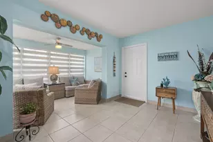 1177 S Drive Cir, Delray Beach, FL 33445 - Photo 2