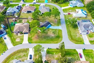993 SW Cecil Ln, Port Saint Lucie, FL 34953 - Photo 22