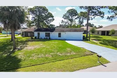 993 SW Cecil Lane, Port Saint Lucie, FL 34953 - Photo 2