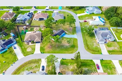 993 SW Cecil Lane, Port Saint Lucie, FL 34953 - Photo 24