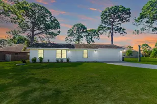 993 SW Cecil Ln, Port Saint Lucie, FL 34953 - Photo 1