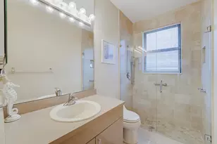 7762 La Corniche Cir, Boca Raton, FL 33433 - Photo 16