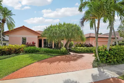 7762 La Corniche Circle, Boca Raton, FL 33433 - Photo 2