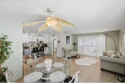 103 SE Village Drive, Port Saint Lucie, FL 34952 - Photo 10