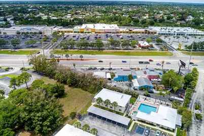 103 SE Village Drive, Port Saint Lucie, FL 34952 - Photo 36
