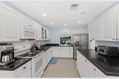5 Westgate Lane #B, Boynton Beach, FL 33436 - Photo 6