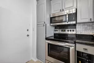 430 Golden Isles Dr, Hallandale Beach, FL 33009 - Photo 16