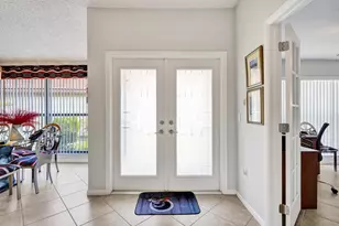 11162 Cloverleaf Cir, Boca Raton, FL 33428 - Photo 4