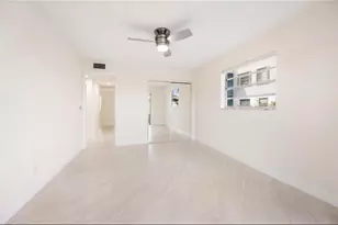 401 Monaco Way, Delray Beach, FL 33446 - Photo 8