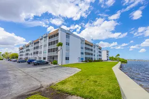 1516 S Lakeside Dr, Lake Worth Beach, FL 33460 - Photo 20