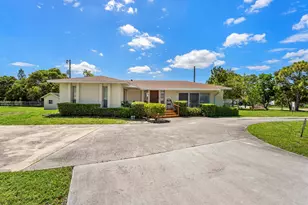 1675 E Breezy Ln, West Palm Beach, FL 33417 - Photo 1