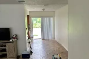 1675 E Breezy Ln, West Palm Beach, FL 33417 - Photo 36