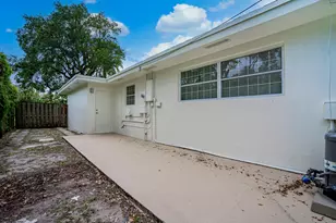 276 SW 7th Ave, Boca Raton, FL 33486 - Photo 36
