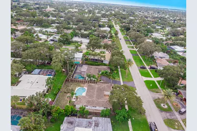 276 SW 7th Avenue, Boca Raton, FL 33486 - Photo 6