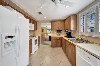 2160 SW 93 Way #1002, Davie, FL 33324 - Photo 38