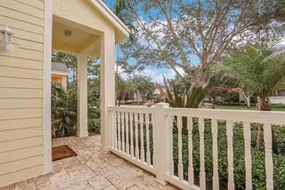 826 Dakota Drive #105, Jupiter, FL 33458 - Photo 4