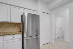 826 Dakota Dr, Jupiter, FL 33458 - Photo 14