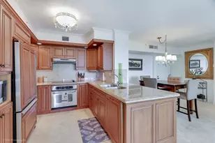 651 Okeechobee Blvd, West Palm Beach, FL 33401 - Photo 2