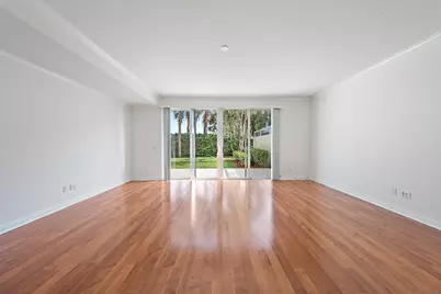 474 Capistrano Drive, Palm Beach Gardens, FL 33410 - Photo 10