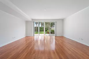 474 Capistrano Dr, Palm Beach Gardens, FL 33410 - Photo 10