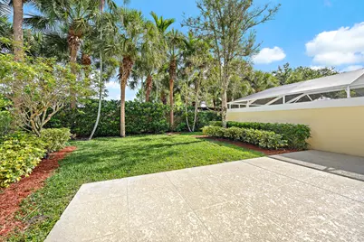 474 Capistrano Drive, Palm Beach Gardens, FL 33410 - Photo 2