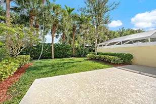 474 Capistrano Dr, Palm Beach Gardens, FL 33410 - Photo 2