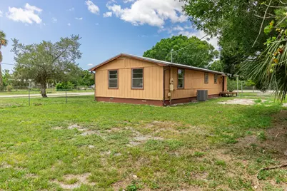 612 SW 9th Street, Okeechobee, FL 34974 - Photo 14