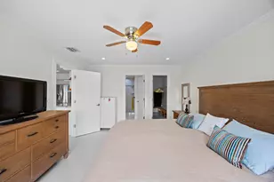 300 Diplomat Pkwy, Hallandale Beach, FL 33009 - Photo 10