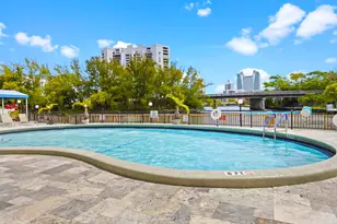 300 Diplomat Pkwy, Hallandale Beach, FL 33009 - Photo 22