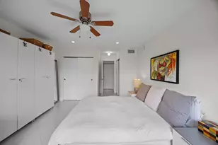 300 Diplomat Pkwy, Hallandale Beach, FL 33009 - Photo 14