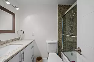 300 Diplomat Pkwy, Hallandale Beach, FL 33009 - Photo 16