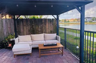 504 SE 32nd Ave, Homestead, FL 33033 - Photo 14
