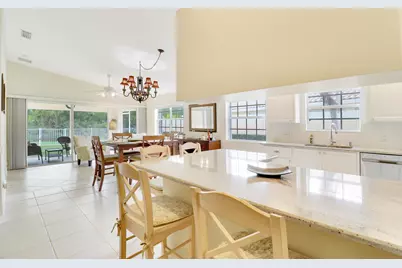 8558 SE Retreat Drive, Hobe Sound, FL 33455 - Photo 14