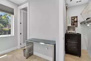 915 SE 2nd Ct, Fort Lauderdale, FL 33301 - Photo 34
