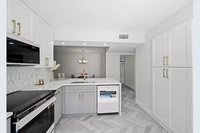 15378 Lakes Of Delray Boulevard #15, Delray Beach, FL 33484 - Photo 8