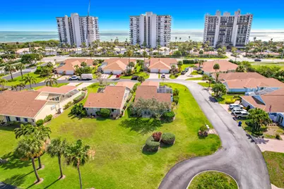 208 River Walk, Fort Pierce, FL 34949 - Photo 6