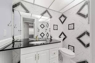339 Normandy, Delray Beach, FL 33484 - Photo 20
