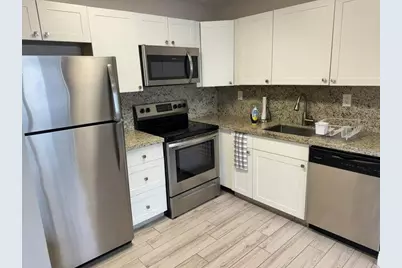 127 Flanders #C, Delray Beach, FL 33484 - Photo 8