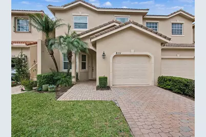 8111 Carnoustie Place, Port Saint Lucie, FL 34986 - Photo 2