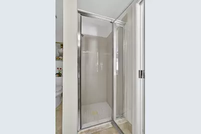 23 Lexington Lane W #B, Palm Beach Gardens, FL 33418 - Photo 32