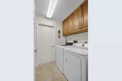 23 Lexington Lane W #B, Palm Beach Gardens, FL 33418 - Photo 28