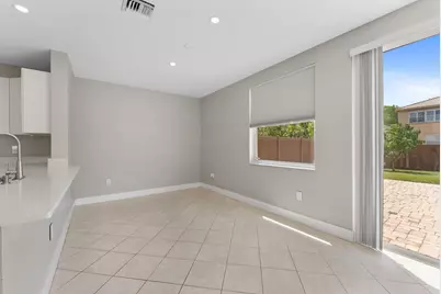 9825 Scribner Lane, Wellington, FL 33414 - Photo 12