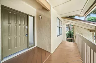 13105 Belhaven Ct, Wellington, FL 33414 - Photo 12